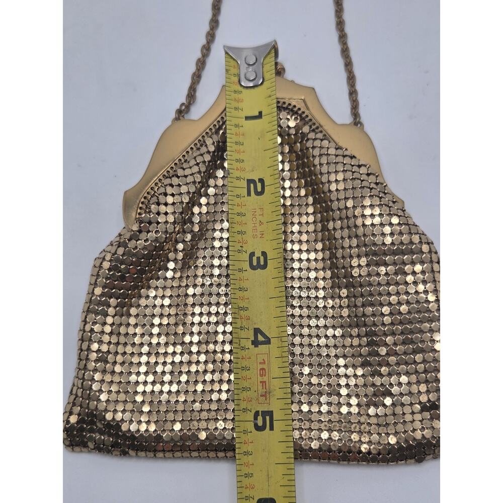 Whiting & Davis 2 Gold Mesh Purses Hand Bag Clasp Coin Purse Vintage w/ Box - Picture 8 of 16